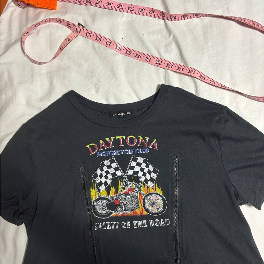 Women’s Black Graphic Tee